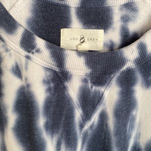 Lou & Grey Navy Tie Dyed sweatshirt in Size XS, great condition, super soft